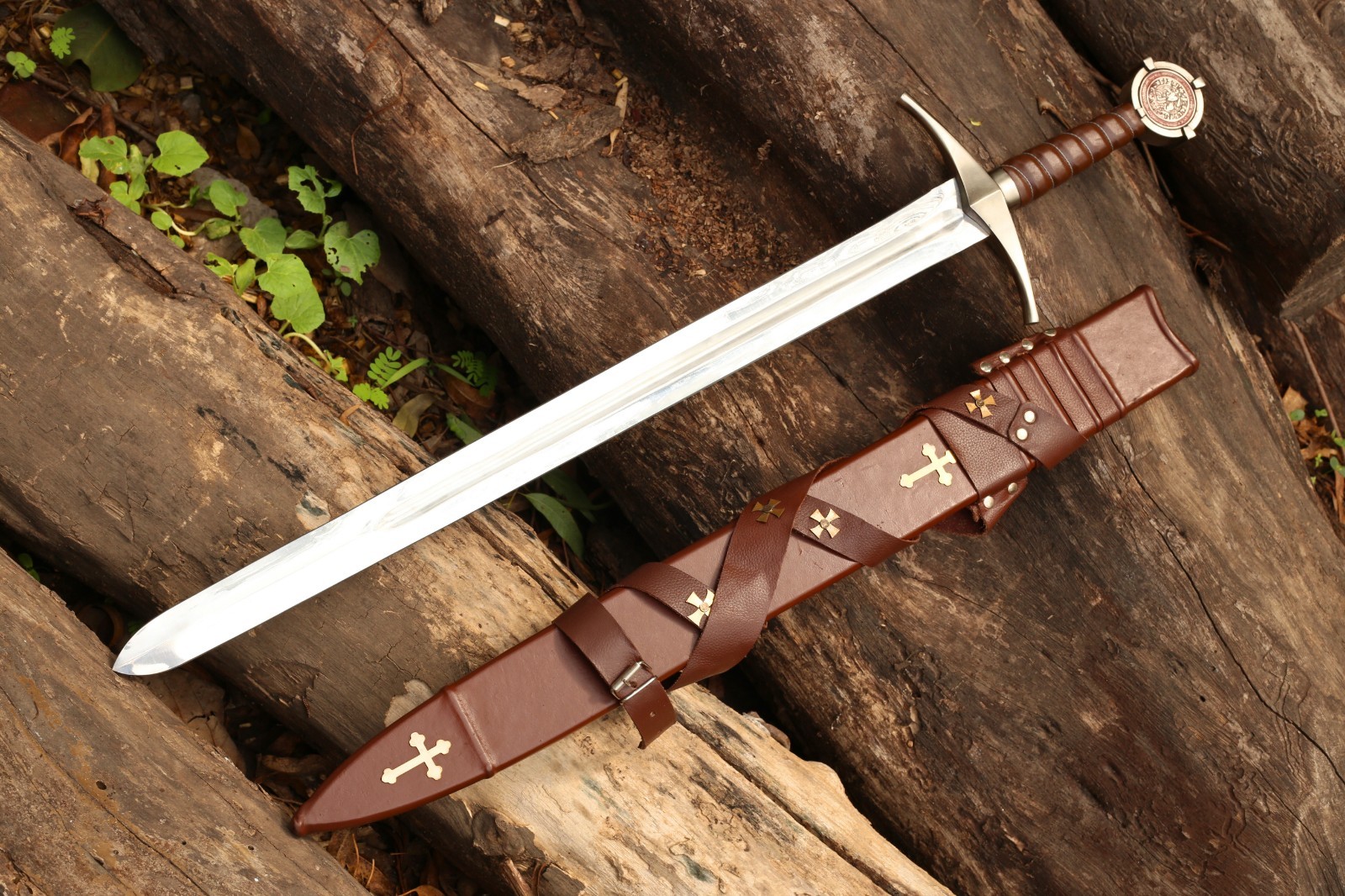 Handmade 40" Knight Templer Real Sword With Scabbard| Viking Medeival Gift Handmade 40" Knight Templer Real Sword With Scabbard| Viking Medeival Gift