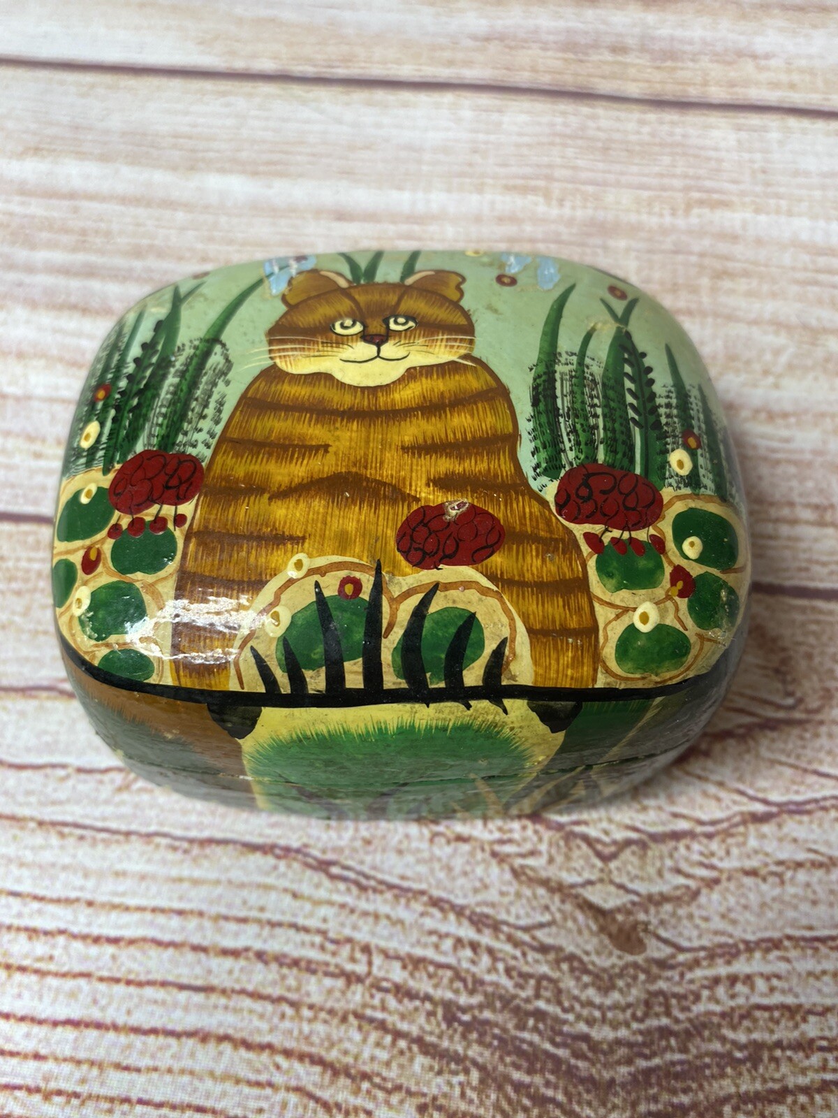 Fetco Handmade Kashmir India Paper Mache Orange Cat Trinket Lidded Lacquer Box