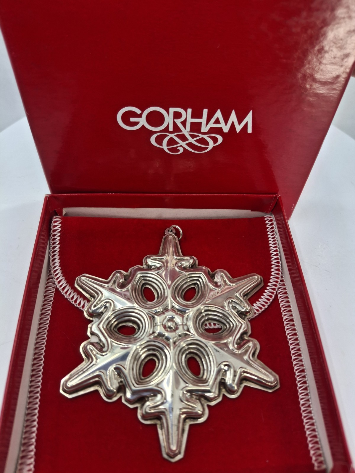 Vintage 1991 Gorham Sterling Silver 925 Snowflake Ornament Orig Box 23.6g Vintage 1991 Gorham Sterling Silver 925 Snowflake Ornament Orig Box 23.6g