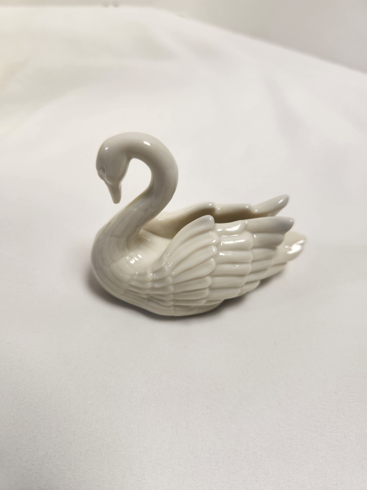 Lenox Swan Figurine Wedding Cake Topper Place Card Holder VINTAGE Lenox Swan Figurine Wedding Cake Topper Place Card Holder VINTAGE