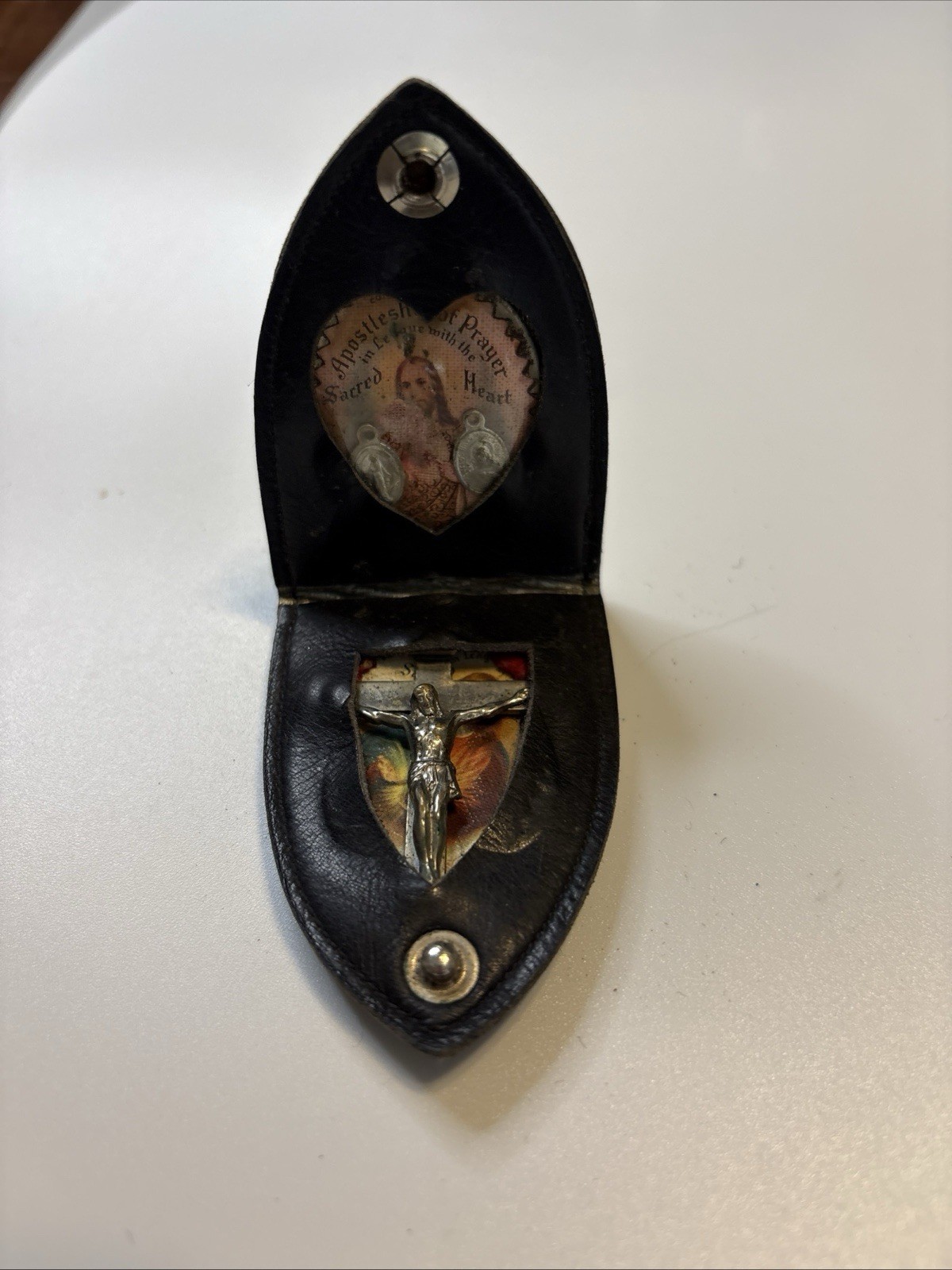 Vintage Apostleship of Prayer Sick Call Set Sacred Heart Crucifix Leather Case Vintage Apostleship of Prayer Sick Call Set Sacred Heart Crucifix Leather Case