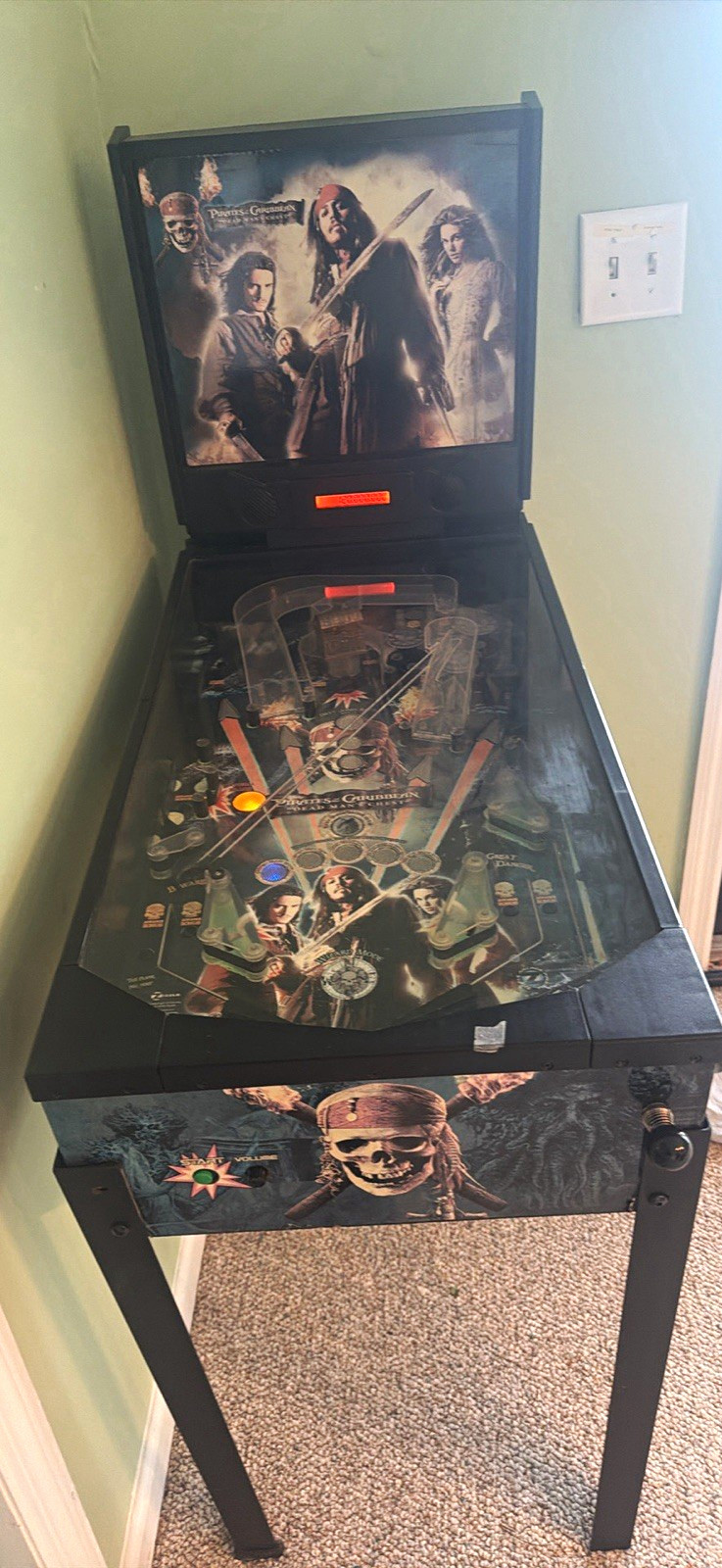 Selling my original 2006 Stern Pirates of the Caribbean full-size pinball Selling my original 2006 Stern Pirates of the Caribbean full-size pinball