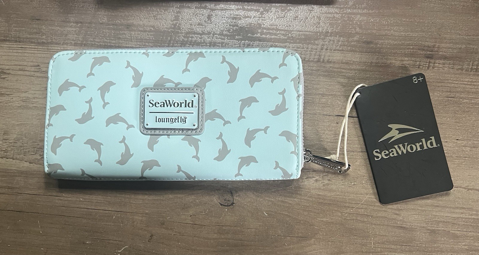 Sea World Dolphin Loungefly Wallet Bnwt Sea World Dolphin Loungefly Wallet Bnwt