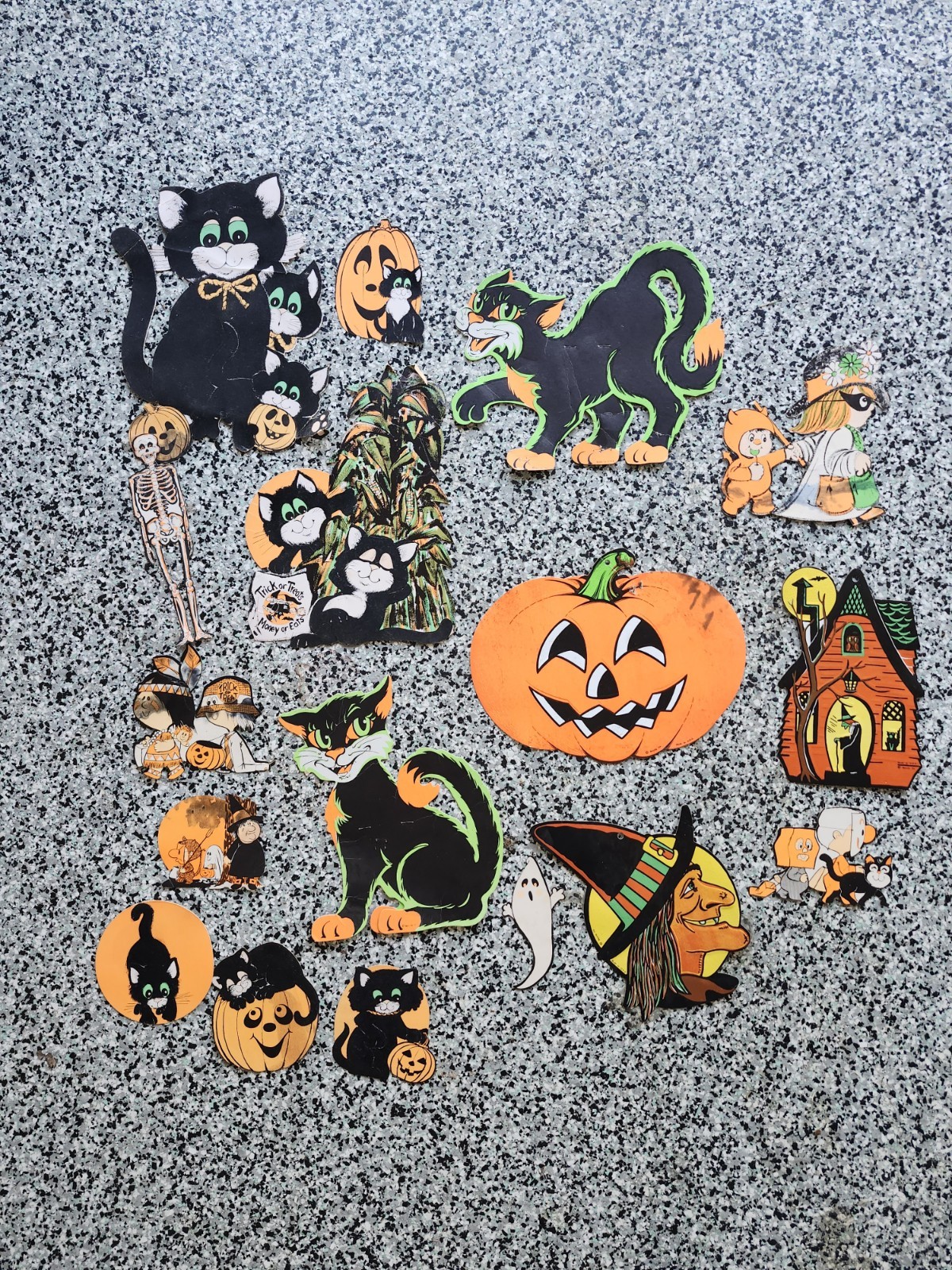 Vtg Beistle Halloween Die Cut Lot Of Cat Witch Pumpkin Decor 70’s 80’s Vtg Beistle Halloween Die Cut Lot Of Cat Witch Pumpkin Decor 70’s 80’s