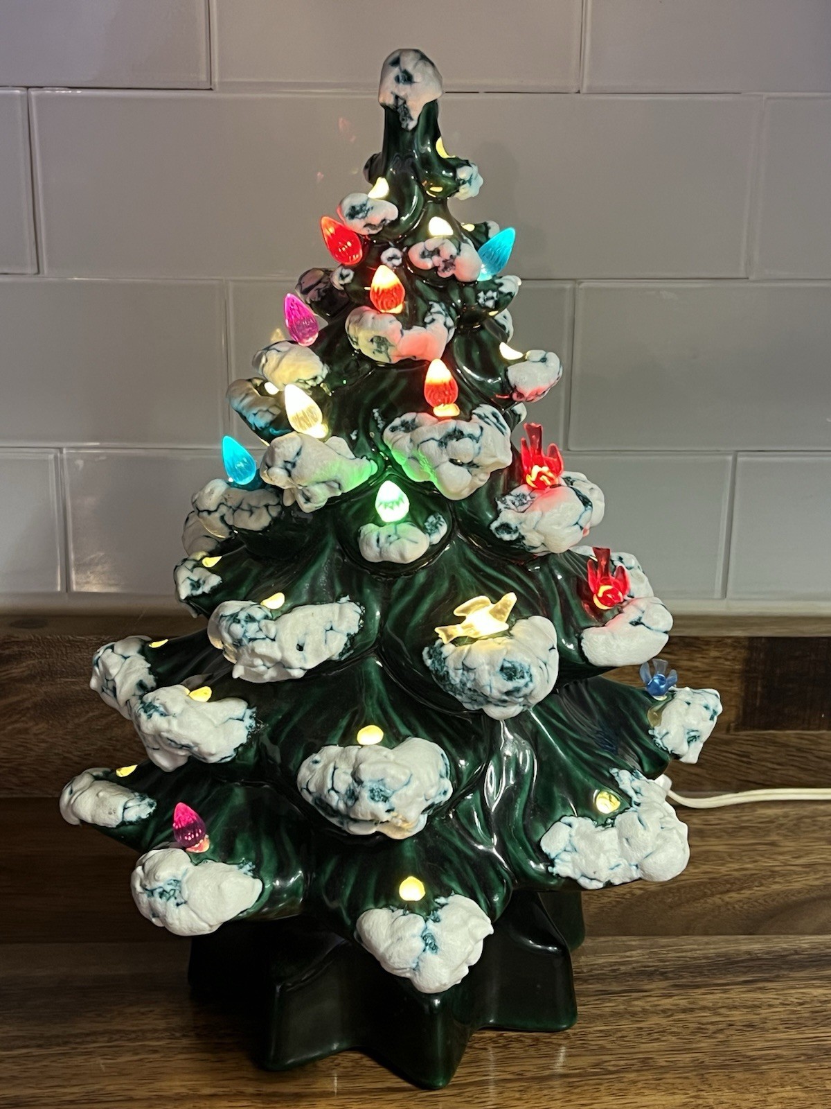 Vintage 1982 Capped-Snow Lighted Ceramic Christmas Tree – Rare 2-piece Mold Vintage 1982 Capped-Snow Lighted Ceramic Christmas Tree – Rare 2-piece Mold