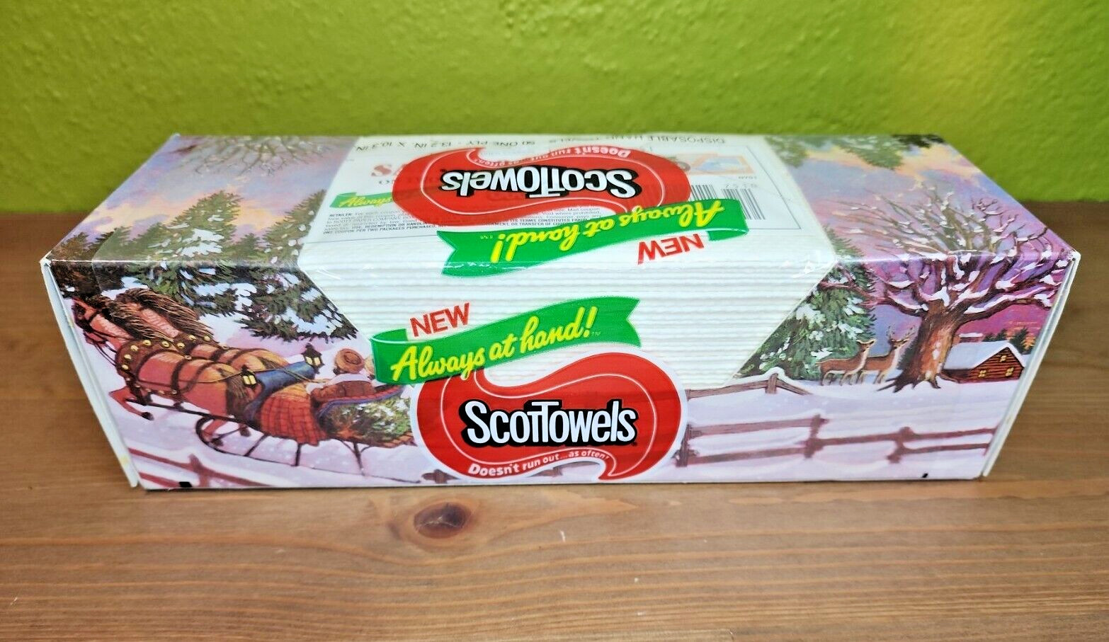 SCOTTOWELS Disposable Hand Towels NOS NEW Boxed Vintage 1987 Christmas Prop 