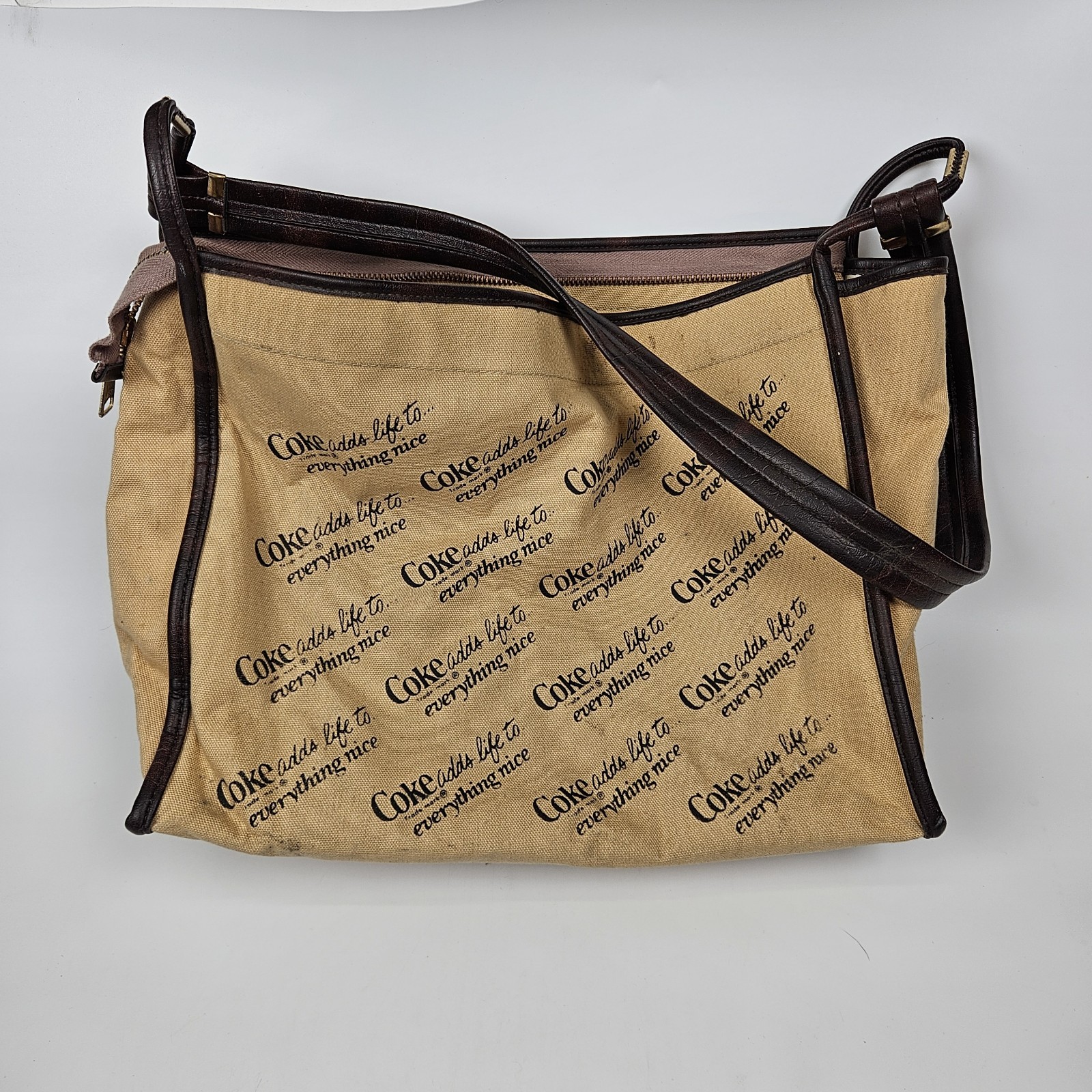 Vintage Coca Cola Tan Canvas Purse Bag "Coke Adds Life to Everything Nice" Vintage Coca Cola Tan Canvas Purse Bag "Coke Adds Life to Everything Nice"