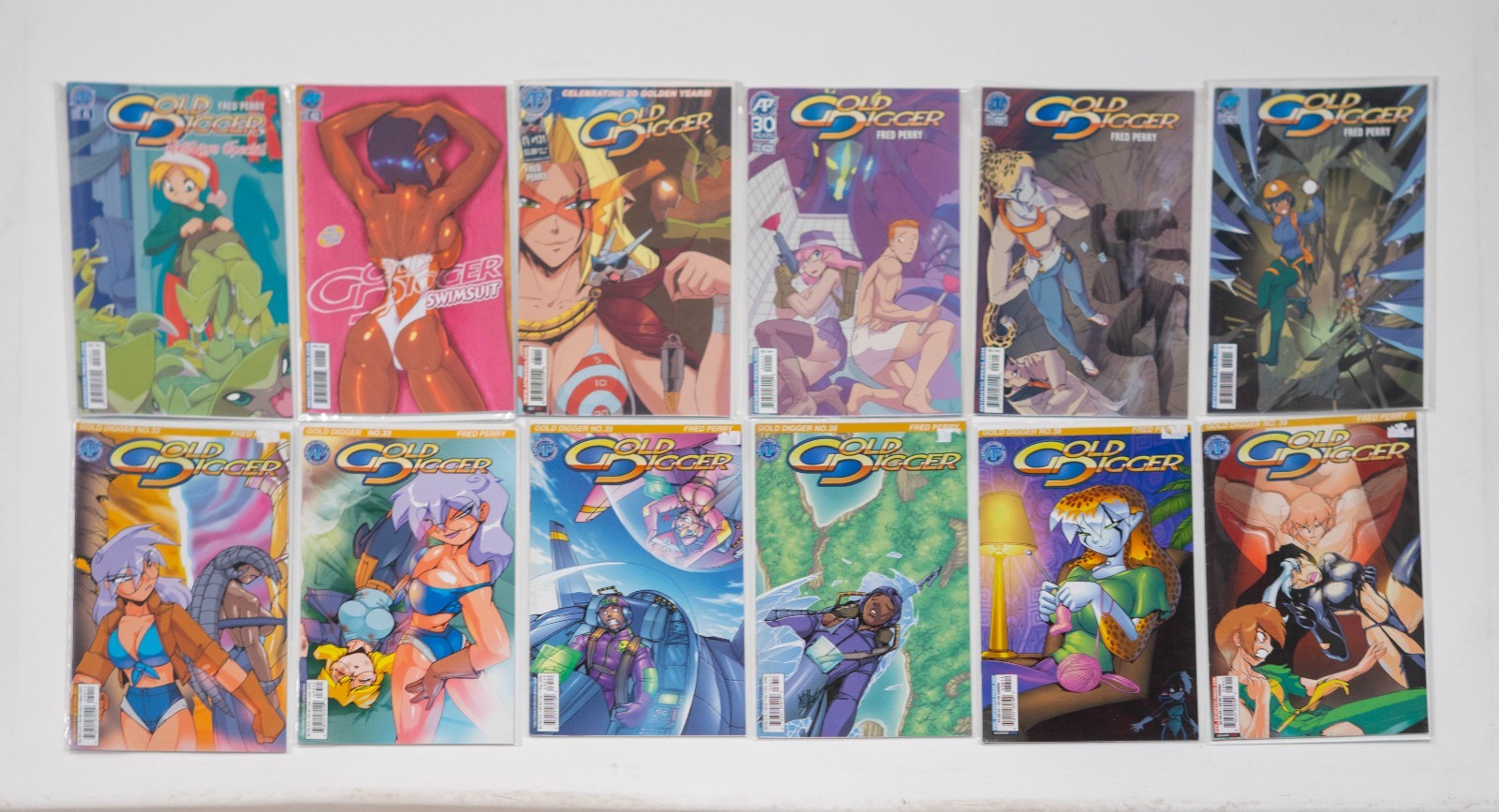 Gold Digger Comic Book Lot of 12 issues Antarctic Press Swimsuit Edition Gold Digger Comic Book Lot of 12 issues Antarctic Press Swimsuit Edition
