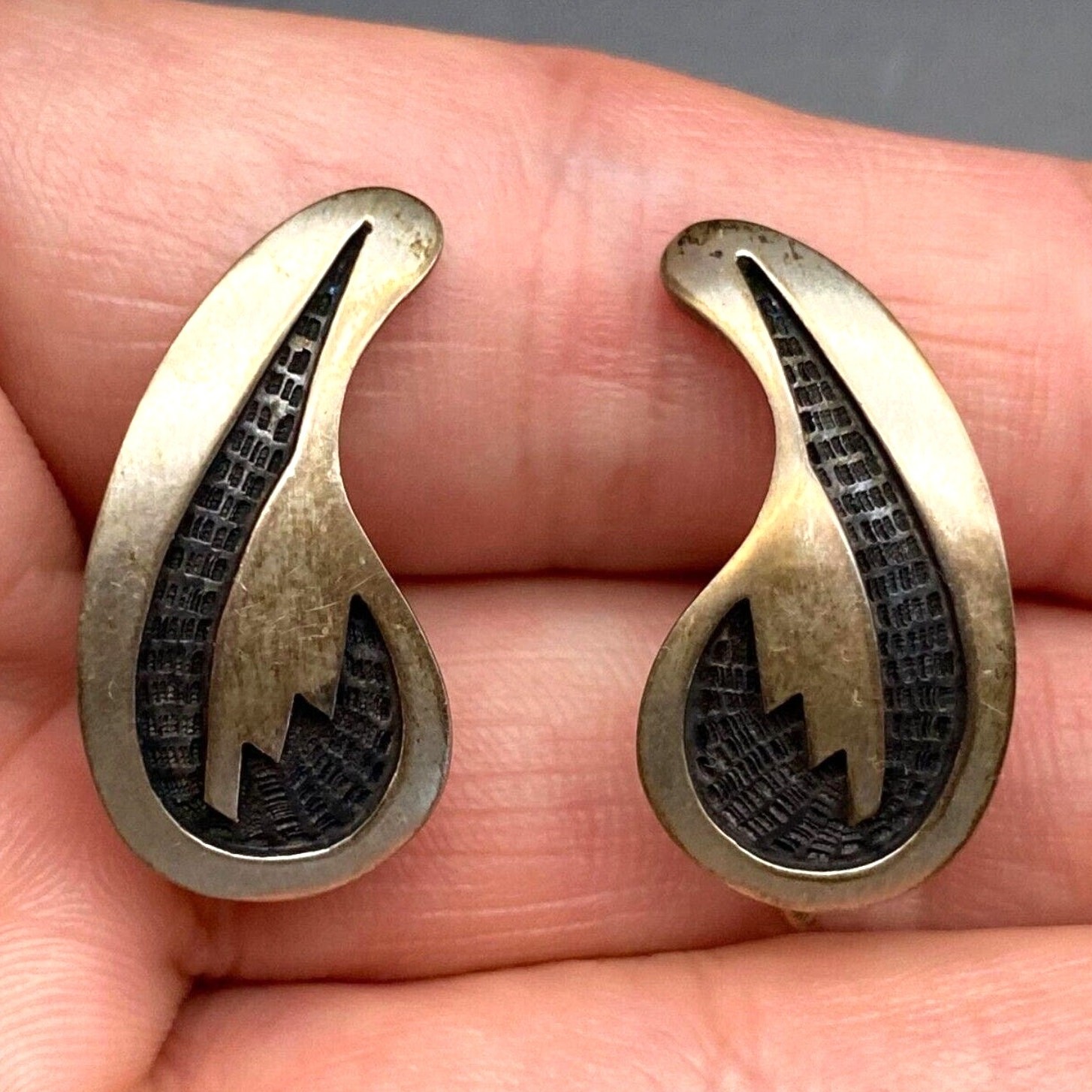 Vintage Hopi Lawrence Saufkie Raincloud Sterling Silver Screw Back Earrings Vintage Hopi Lawrence Saufkie Raincloud Sterling Silver Screw Back Earrings