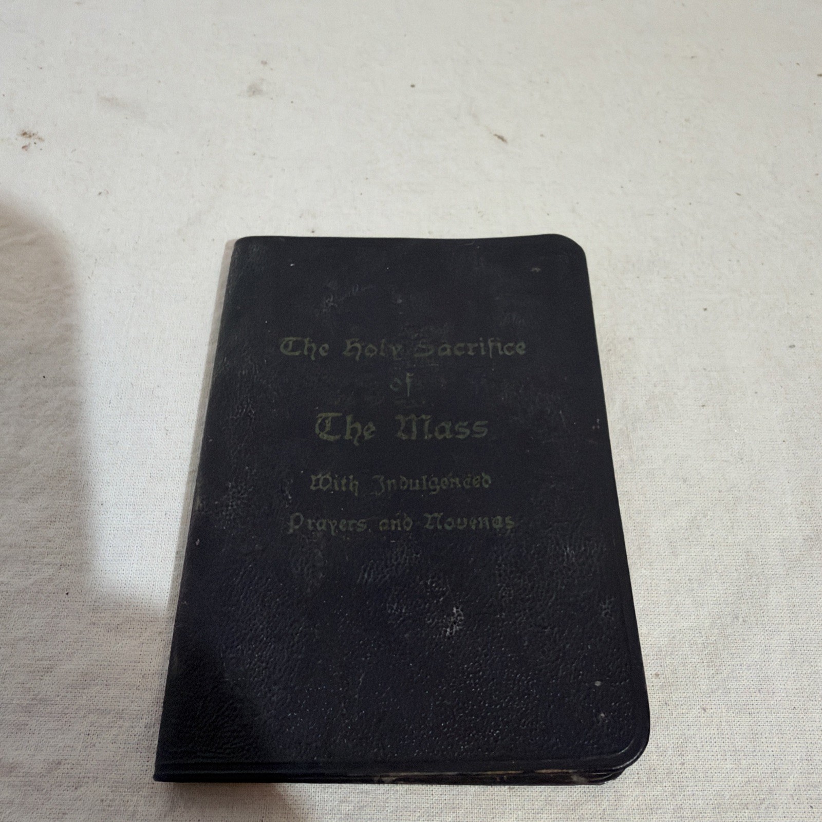 Vintage 1958 The Holy Sacrifice of the Mass Catholic Prayer Book St Francis