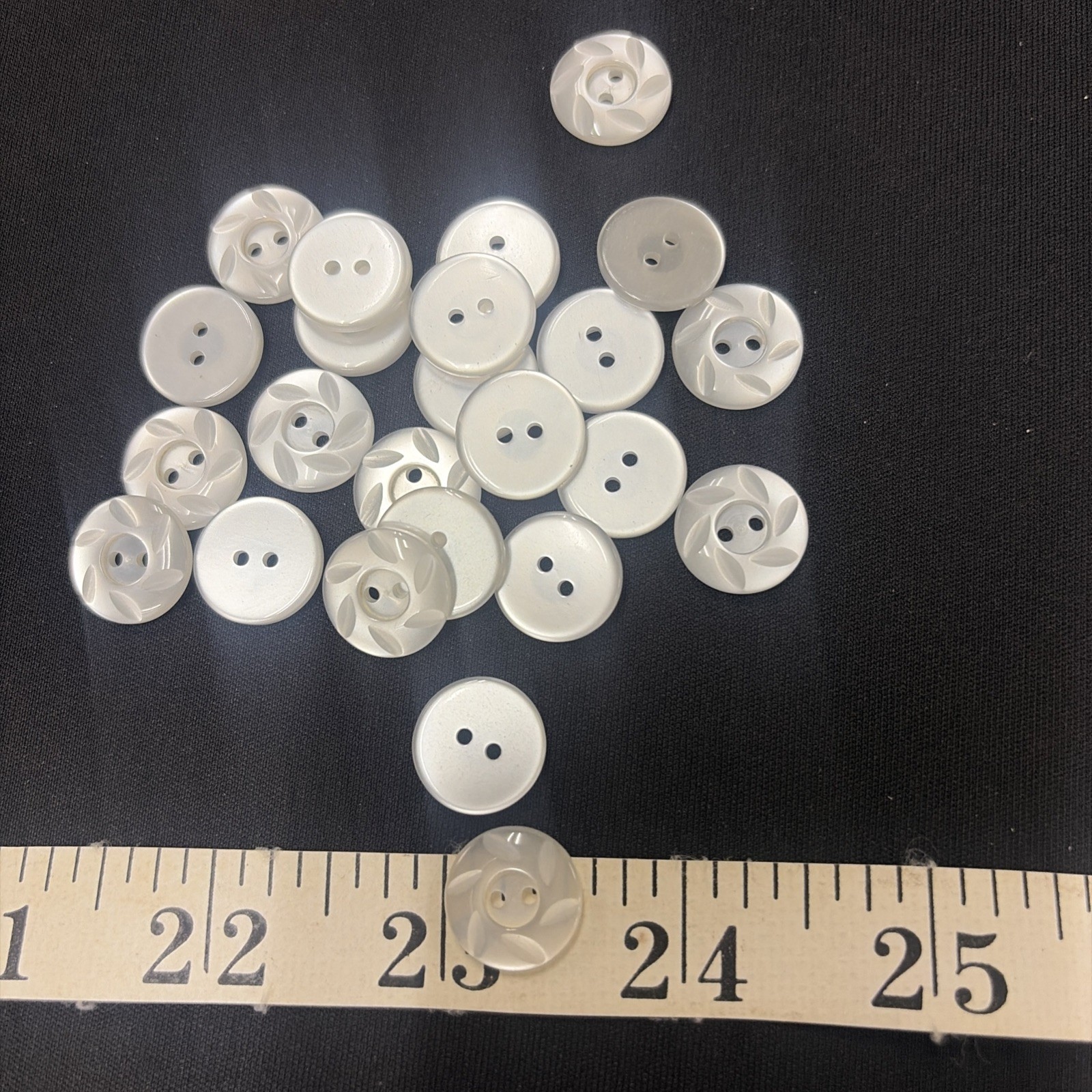 12 Vintage White 2-Hole Buttons 1/2” 13mm Swirl Pinwheel Sewing Craft 12 Vintage White 2-Hole Buttons 1/2” 13mm Swirl Pinwheel Sewing Craft