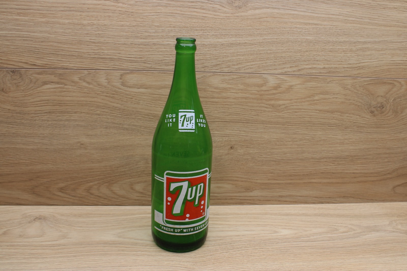 Vintage 7UP 28 oz Green Glass Soda Bottle Beckley WV Seven-Up Bottling Co Vintage 7UP 28 oz Green Glass Soda Bottle Beckley WV Seven-Up Bottling Co
