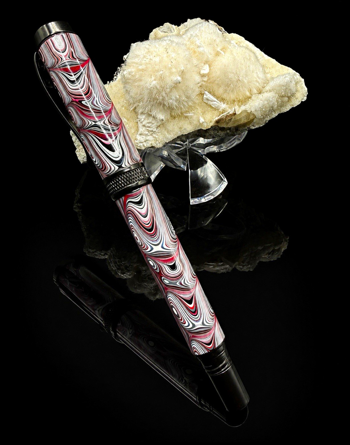 Ultra rare highly figured Jeep Fordite Diamond Knurl Rollerball Ultra rare highly figured Jeep Fordite Diamond Knurl Rollerball