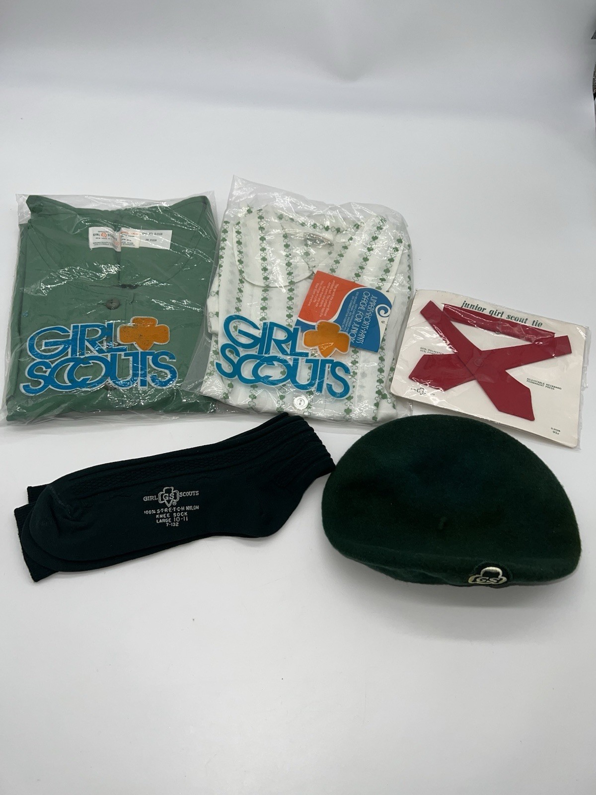 VTG 1970s Girl Scout Uniform Set w/Trefoil Pin and Indiana Troop#/Access VTG 1970s Girl Scout Uniform Set w/Trefoil Pin and Indiana Troop#/Access