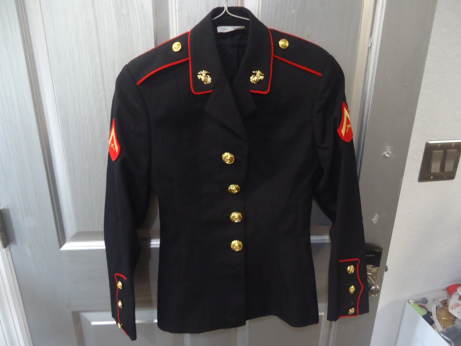 USMC Women's Dress Blues Coat 6S E-3 Lance Corporal Sewell Military Uniform USMC Women's Dress Blues Coat 6S E-3 Lance Corporal Sewell Military Uniform