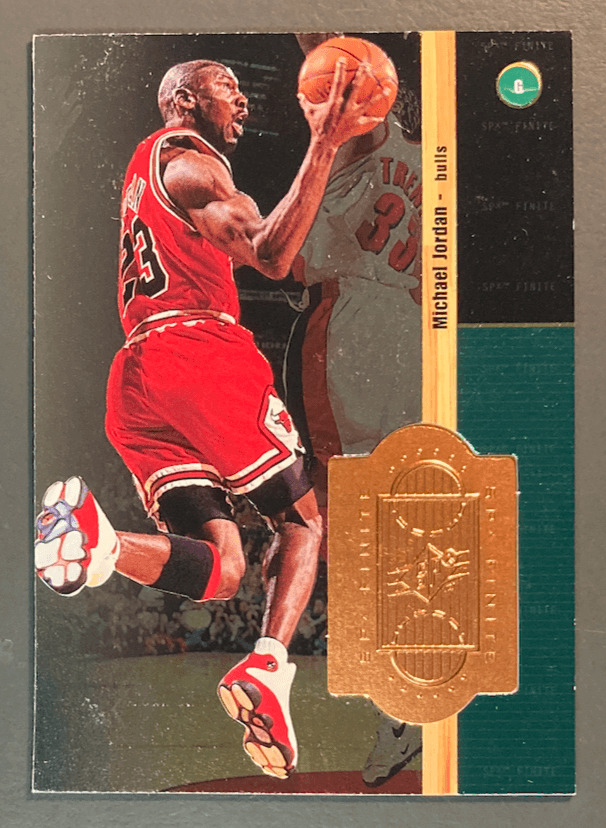Michael Jordan 1998-99 Upper Deck SPx Finite 8990/10000