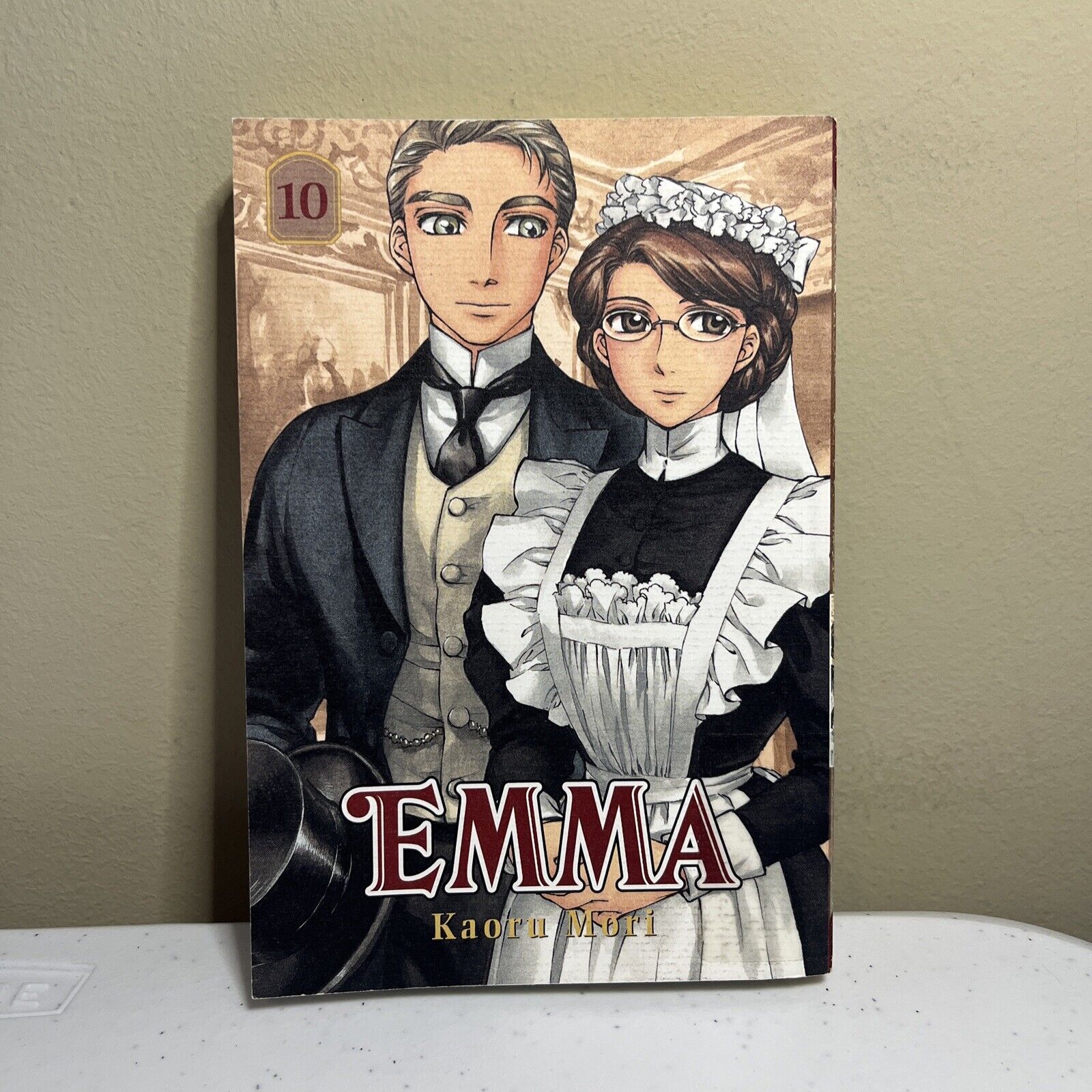 Emma Vol. 10 English Manga RARE OOP CMX by Kaoru Mori 