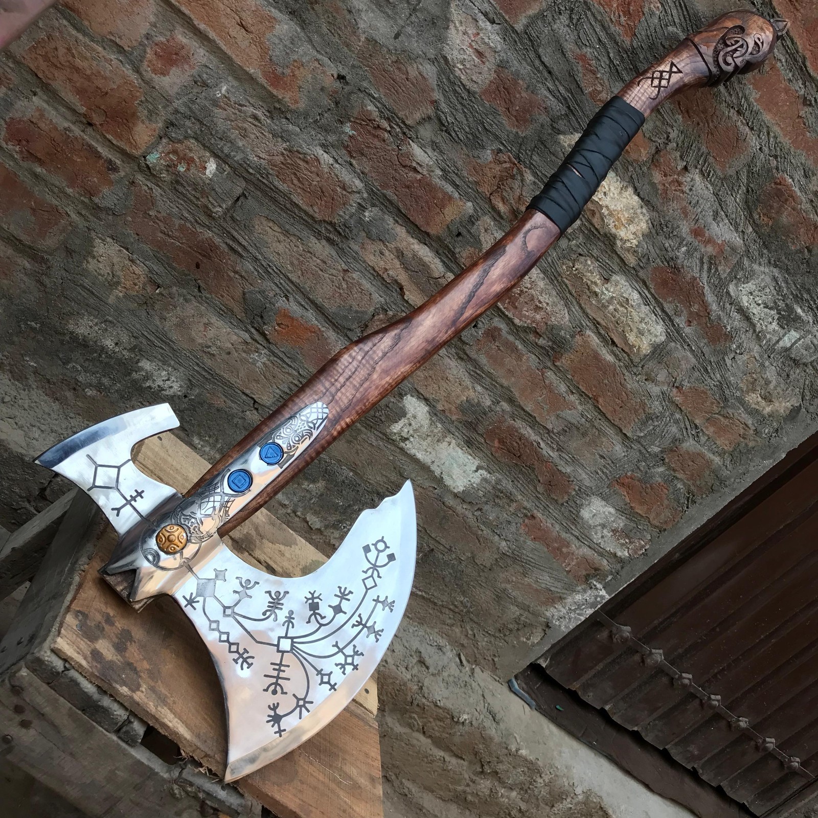 Custom Hand Forged God Of War Kratos Axe With Sheath Custom Hand Forged God Of War Kratos Axe With Sheath