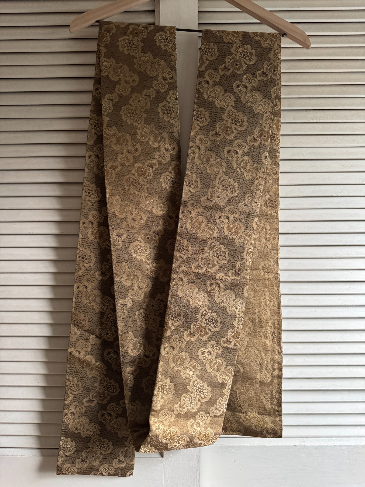 Vintage Japanese Silk Brocade Hanhaba Obi, Seighaiha Pattern 93" x 6" Vintage Japanese Silk Brocade Hanhaba Obi, Seighaiha Pattern 93" x 6"
