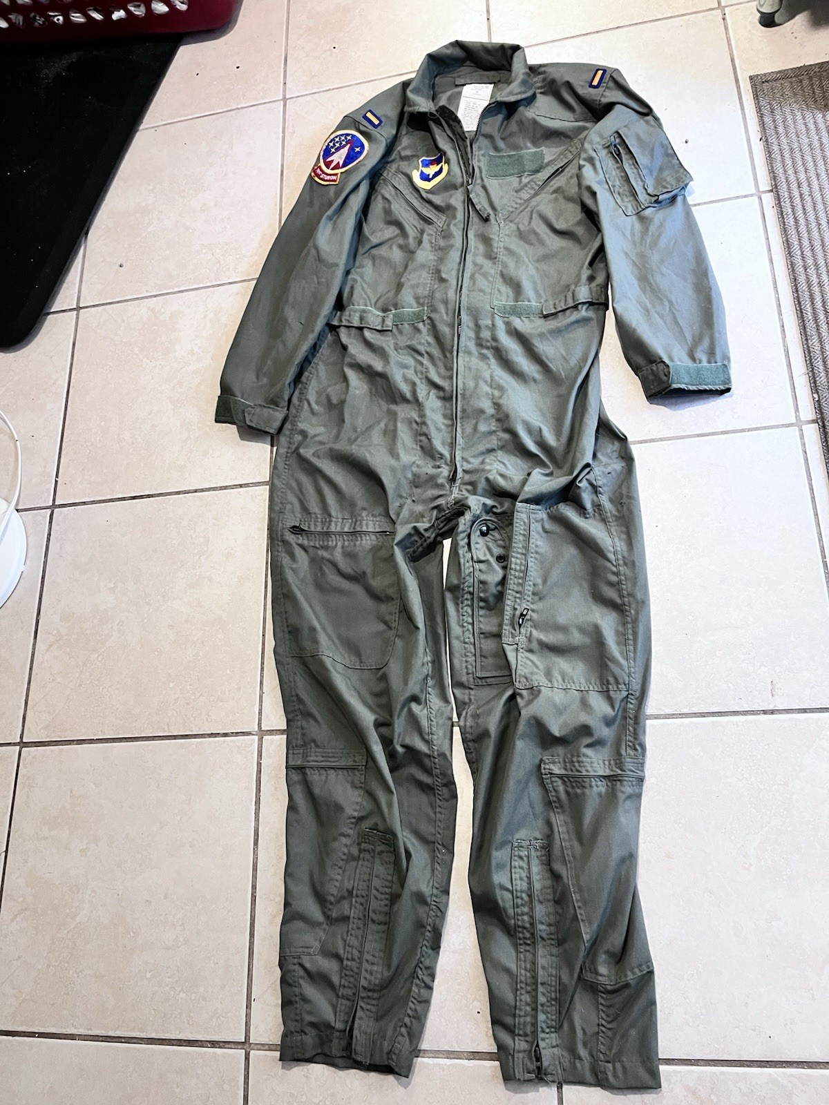 Vintage USAF CWU-27/P Flight Suit 44L Sage Green Aramid Coveralls Patches Vintage USAF CWU-27/P Flight Suit 44L Sage Green Aramid Coveralls Patches