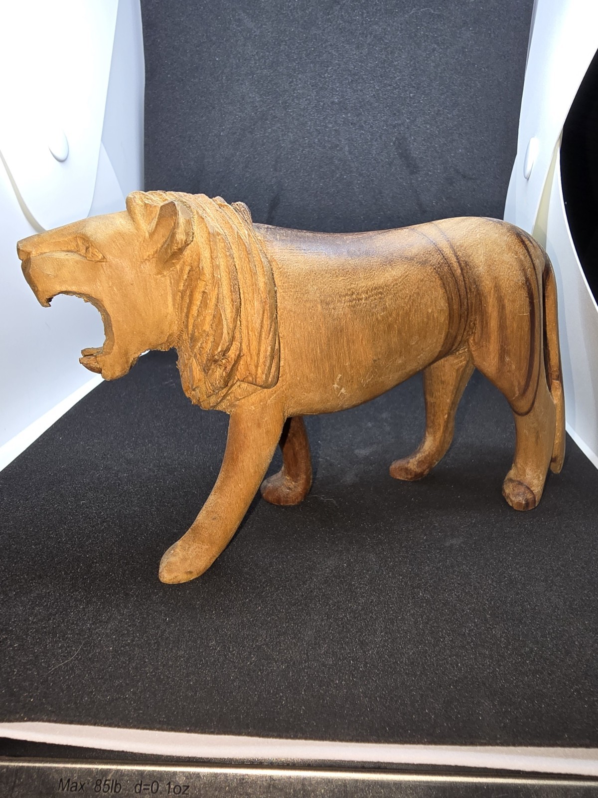 Vintage Wooden Hand Carved Lion Figurine Vintage Wooden Hand Carved Lion Figurine