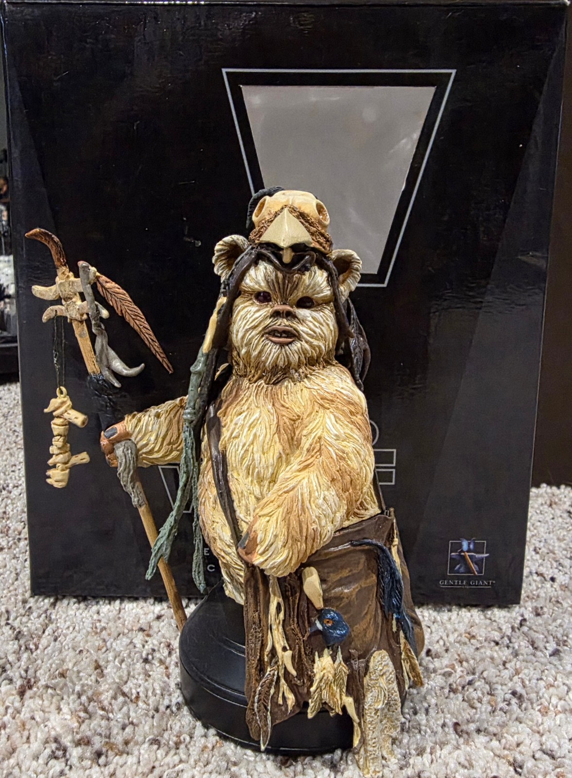 Gentle Giant- Star Wars-Logray Bust