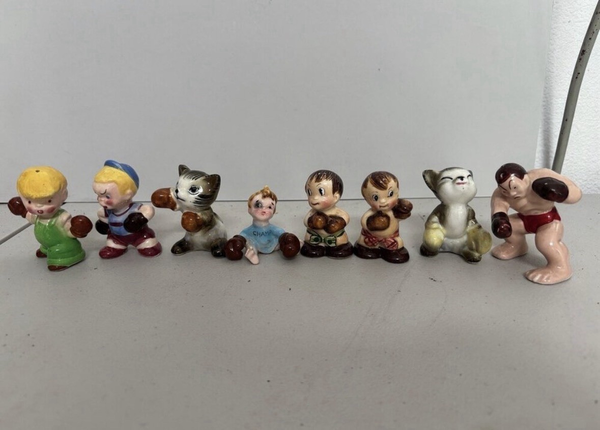 Vintage boxing fighters salt and pepper shakers - made in Japan Vintage boxing fighters salt and pepper shakers - made in Japan