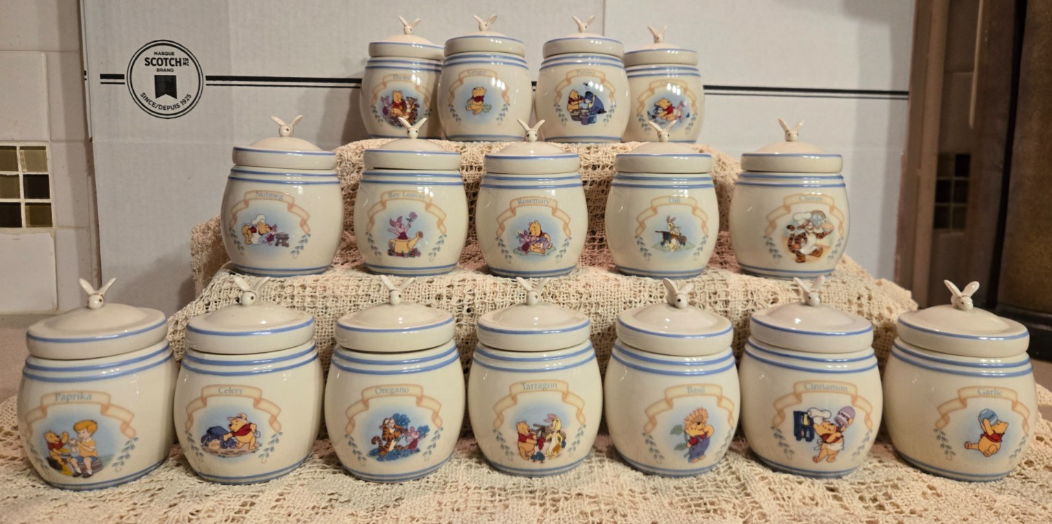 2000 LENOX DISNEY- Set of 16 - The Pooh Pantry Spice Jars 2000 LENOX DISNEY- Set of 16 - The Pooh Pantry Spice Jars