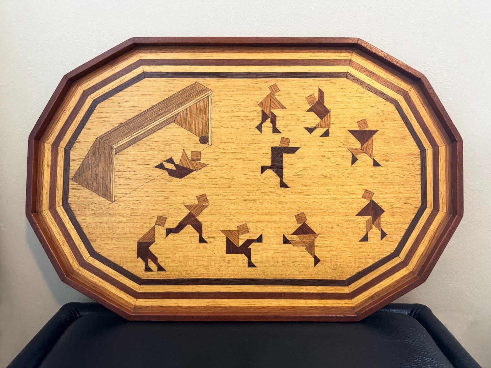RARE MINT DUTCH CUBIST EXOTIC WOOD MARQUETRY OCTAGONAL SOCCER MOTIF TRAY C 1925 RARE MINT DUTCH CUBIST EXOTIC WOOD MARQUETRY OCTAGONAL SOCCER MOTIF TRAY C 1925