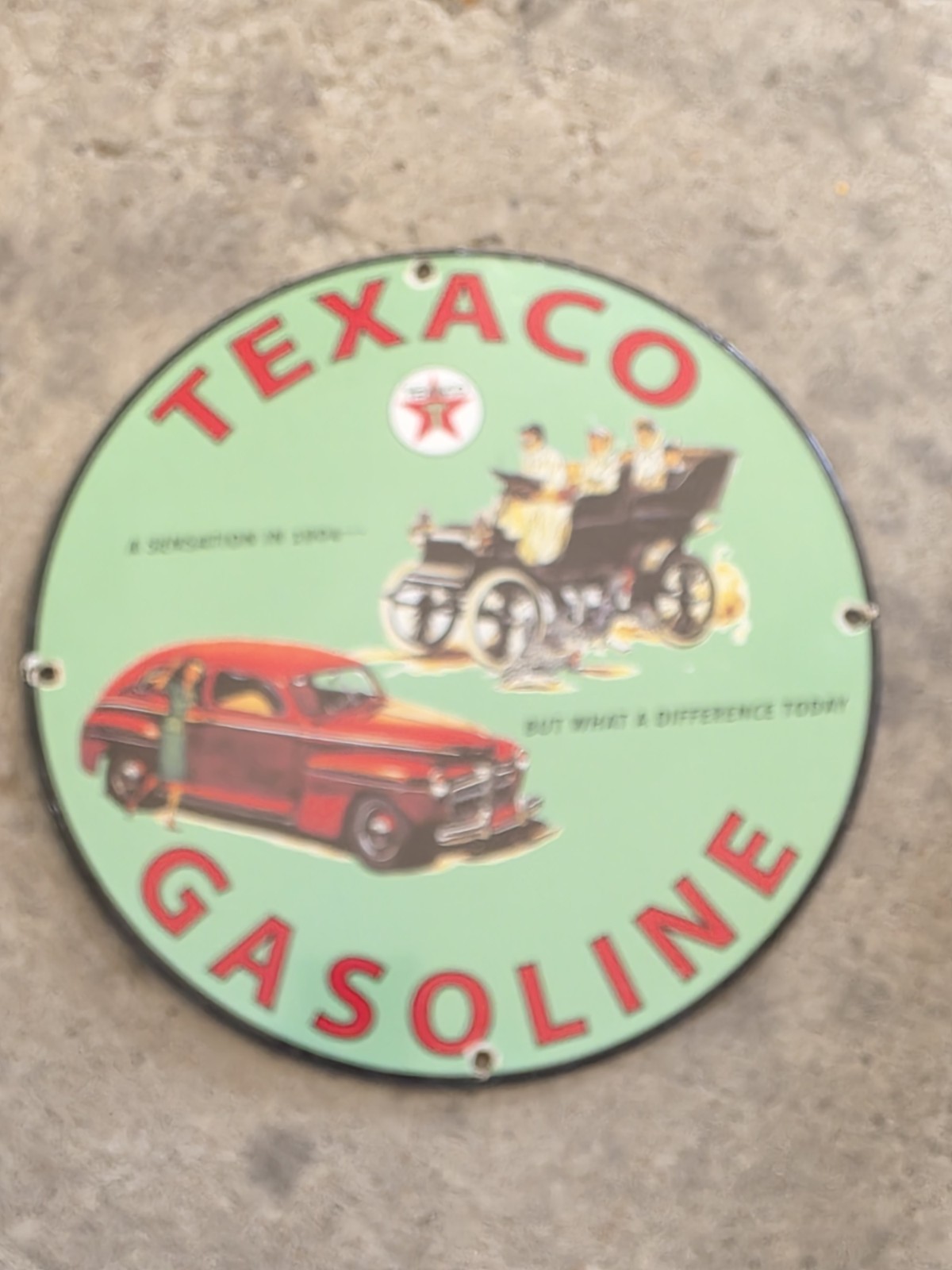VINTAGE GREEN TEXACO GASOLINE PORCELAIN GAS STATION PUMP SIGN 12" VINTAGE GREEN TEXACO GASOLINE PORCELAIN GAS STATION PUMP SIGN 12"