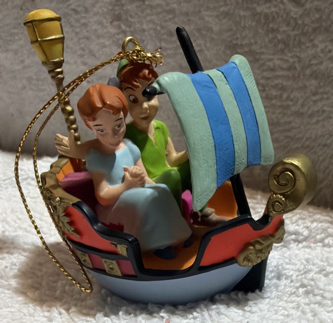 RARE 1998 Disney Artist Collection “Peter Pan's Flight” Ornament by Darren Hunt