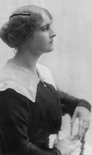 Elisabeth of Romania Portrait 1913 Historic Old Photo Elisabeth of Romania Portrait 1913 Historic Old Photo