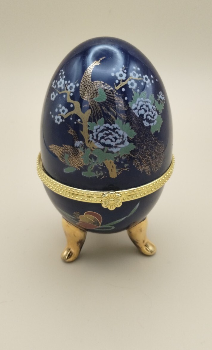 Vtg Egg Limoges Blue Floral Bird Gold Accents Porcelain 3.5" France Trinket Box Vtg Egg Limoges Blue Floral Bird Gold Accents Porcelain 3.5" France Trinket Box