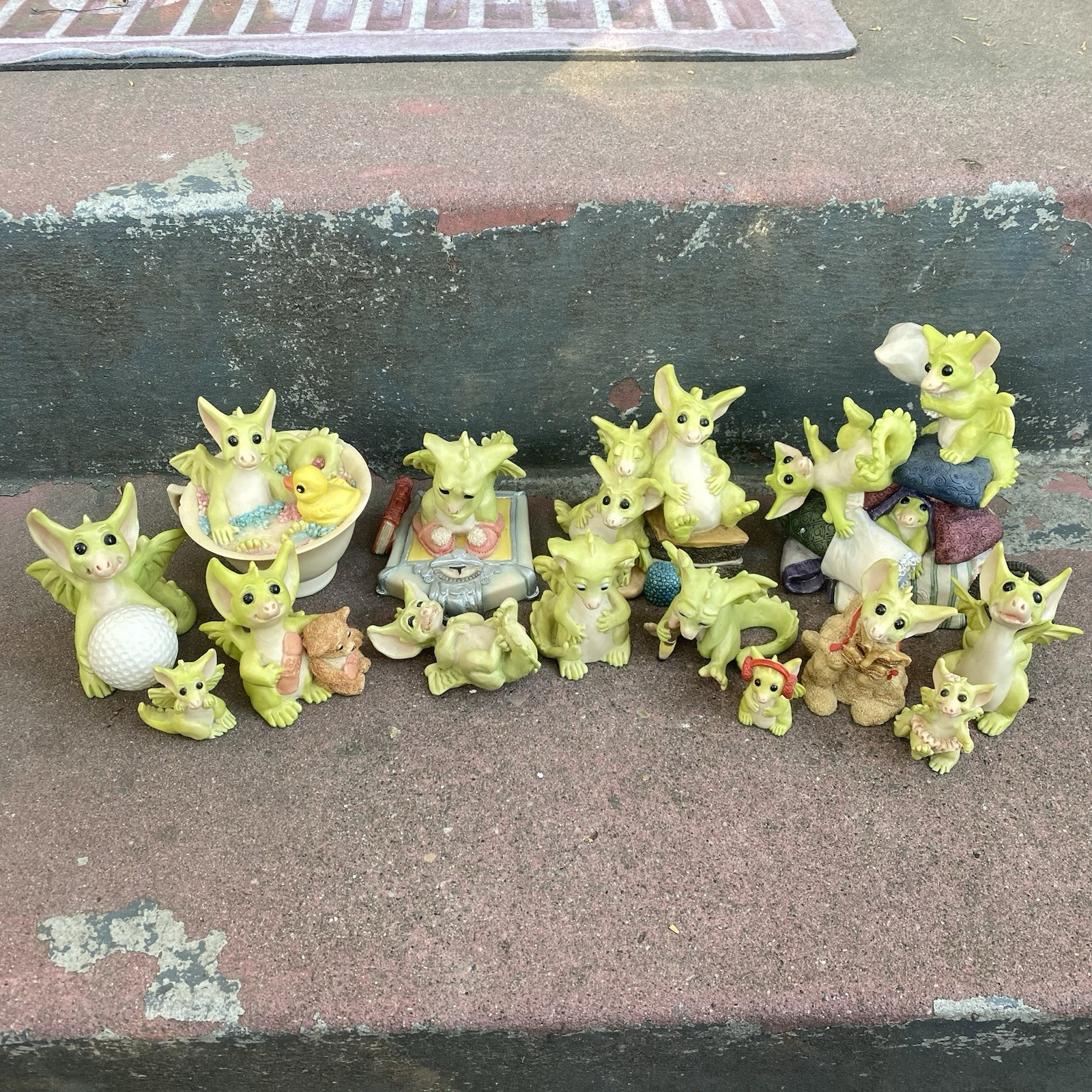 Whimsical World Of Pocket Dragons Lot Of 15 Real Musgrave One Signed Rare Pieces Whimsical World Of Pocket Dragons Lot Of 15 Real Musgrave One Signed Rare Pieces