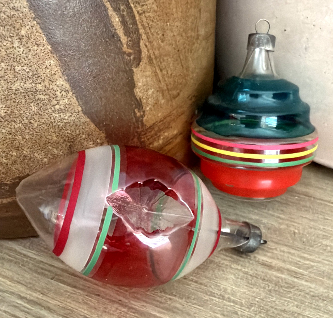 VTG 1940s WWII Unsilvered Christmas Ornament 2 Premier Glass Works UFO Teardrop