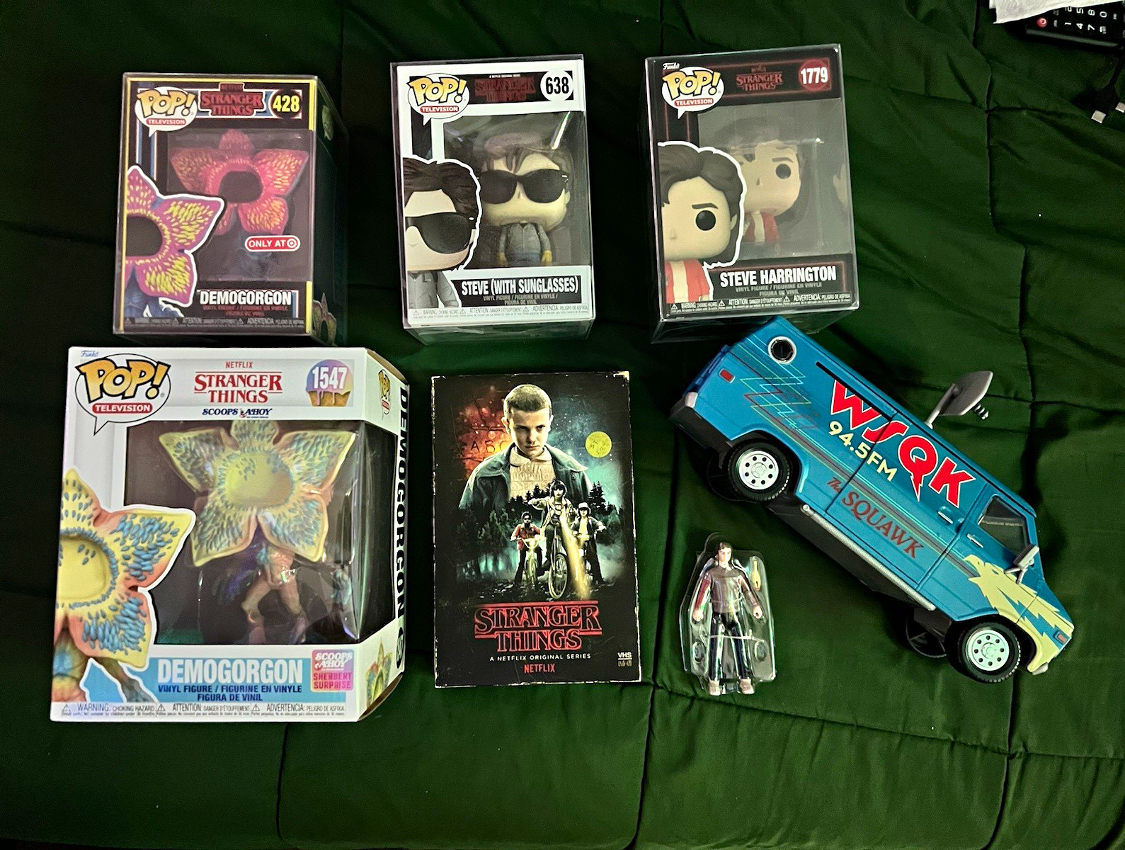 Stranger Things Mixed Lot Demogorgon & Steve Harrington Bundle Exclusive Stranger Things Mixed Lot Demogorgon & Steve Harrington Bundle Exclusive