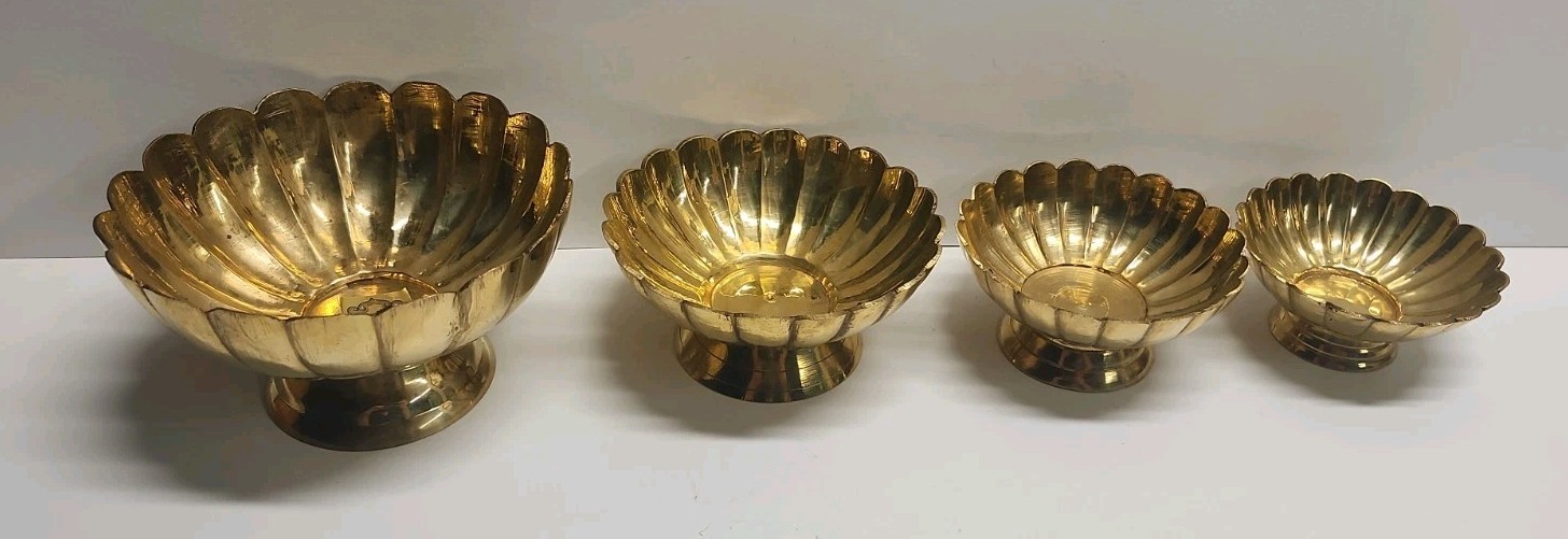 Vintage Enesco Brass Lotus Nesting Bowls Set of 4 India Mid Century MCM Sticker Vintage Enesco Brass Lotus Nesting Bowls Set of 4 India Mid Century MCM Sticker