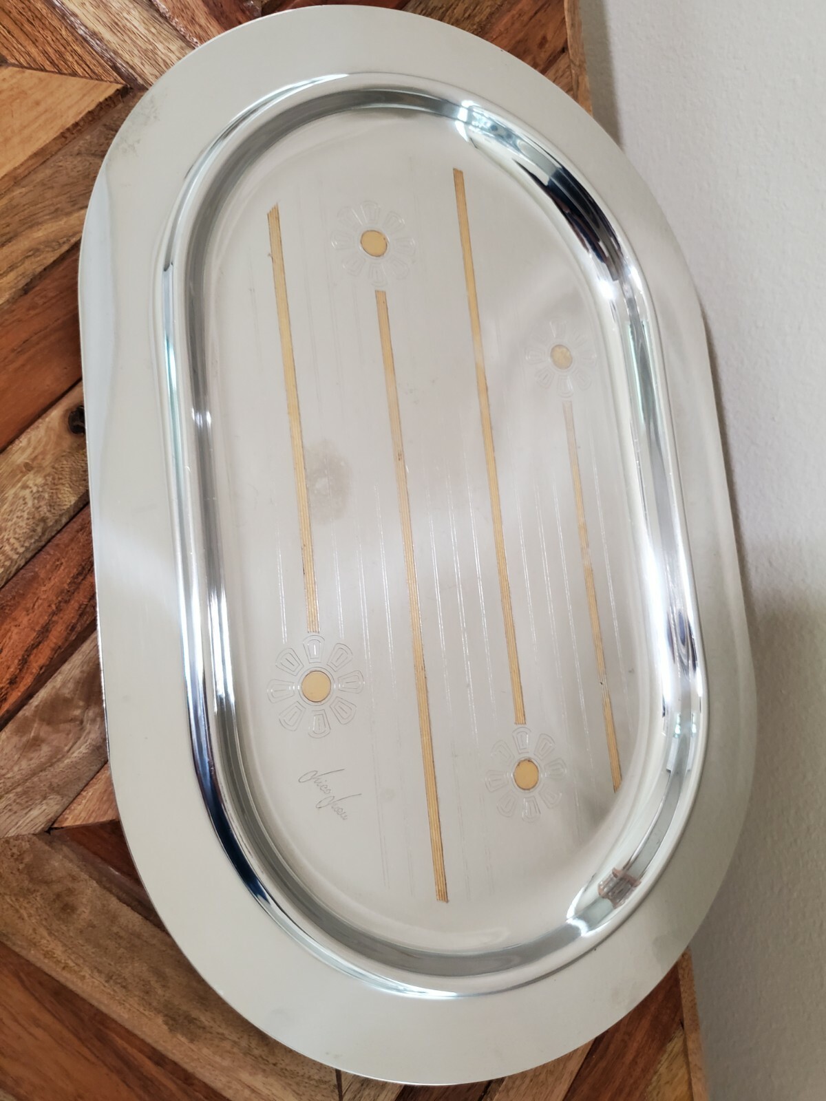 Serving Tray 12"x18" Decorative 3/4" deep Stainless Steel Mirror Polished Chico Serving Tray 12"x18" Decorative 3/4" deep Stainless Steel Mirror Polished Chico