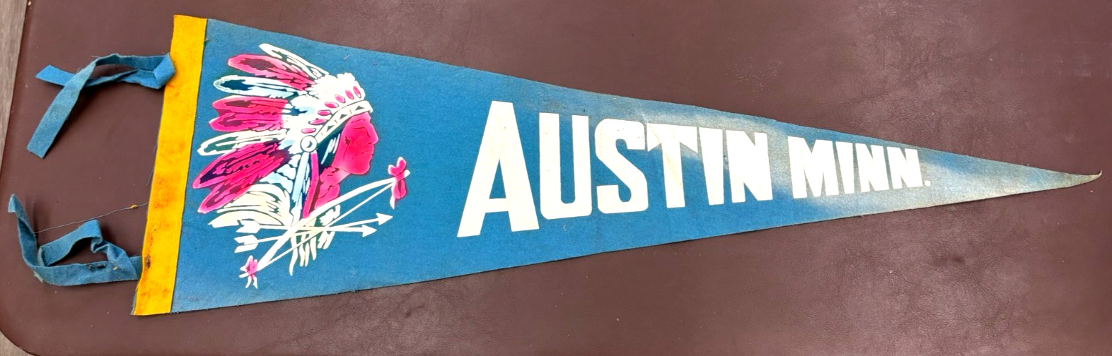 SCARCE VINTAGE 1950s AUSTIN MINNESOTA PENNANT BANNER 26" INDIAN CHIEF HEAD SCARCE VINTAGE 1950s AUSTIN MINNESOTA PENNANT BANNER 26" INDIAN CHIEF HEAD