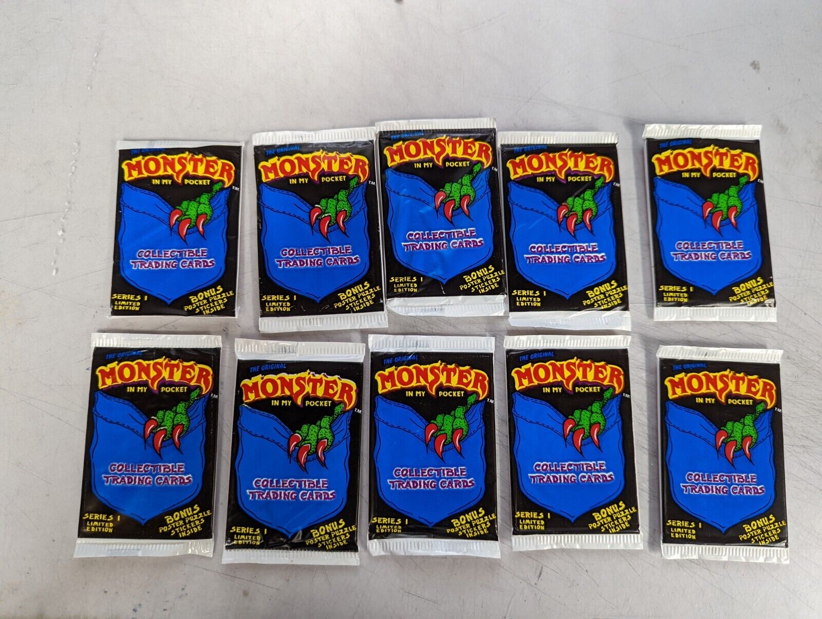 10 SEALED NEW 1991 Monster in my Pocket Trading Card Packs NOS HTF w/ Stickers 