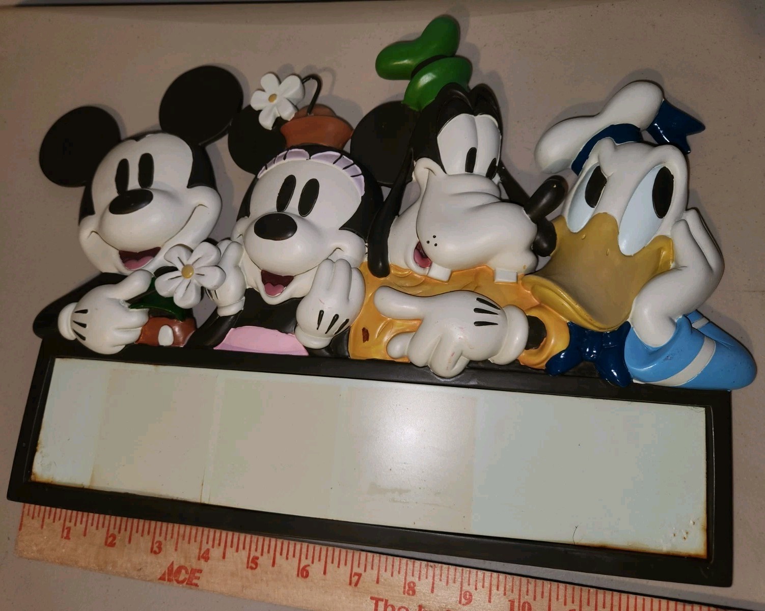 WALT DISNEY CO RESIN Address Number Sign w/MICKEY MOUSE Goofy Wall Hanging Decor WALT DISNEY CO RESIN Address Number Sign w/MICKEY MOUSE Goofy Wall Hanging Decor