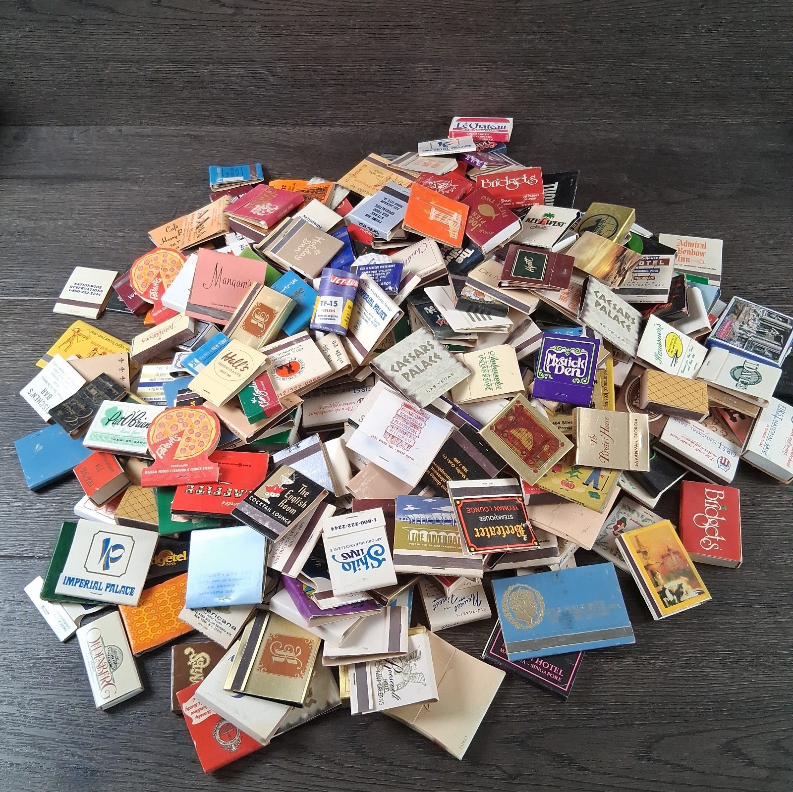 Vintage Matches Lot Of Over 200+ Hotels, Bars, Restaurants, Casino, Automotive Vintage Matches Lot Of Over 200+ Hotels, Bars, Restaurants, Casino, Automotive