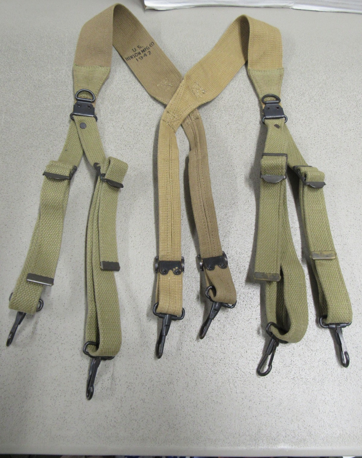 US WW2 M1936 Field Suspenders M36 Multi Tone Khaki OD Shades 1942 Hinson Mfg Co