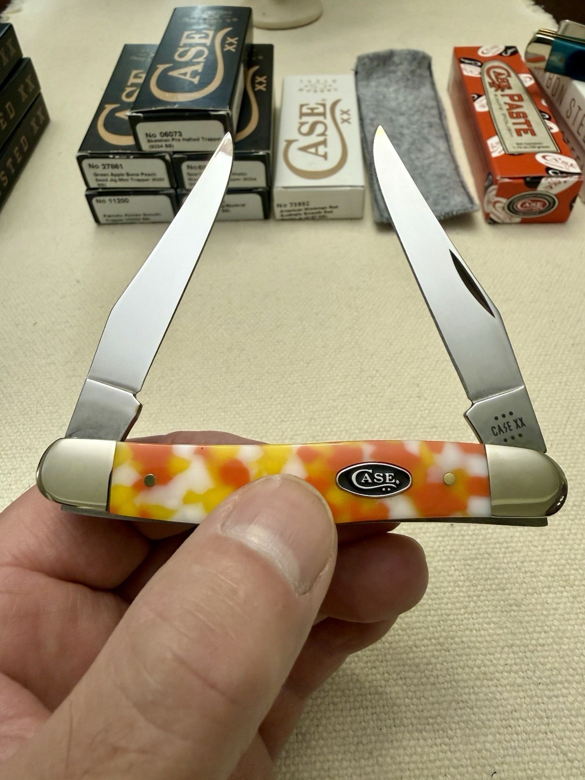 •••RARE••• Discontinued Case XX Muskrat 53756 Candy Corn Kirinite SS •••RARE••• Discontinued Case XX Muskrat 53756 Candy Corn Kirinite SS