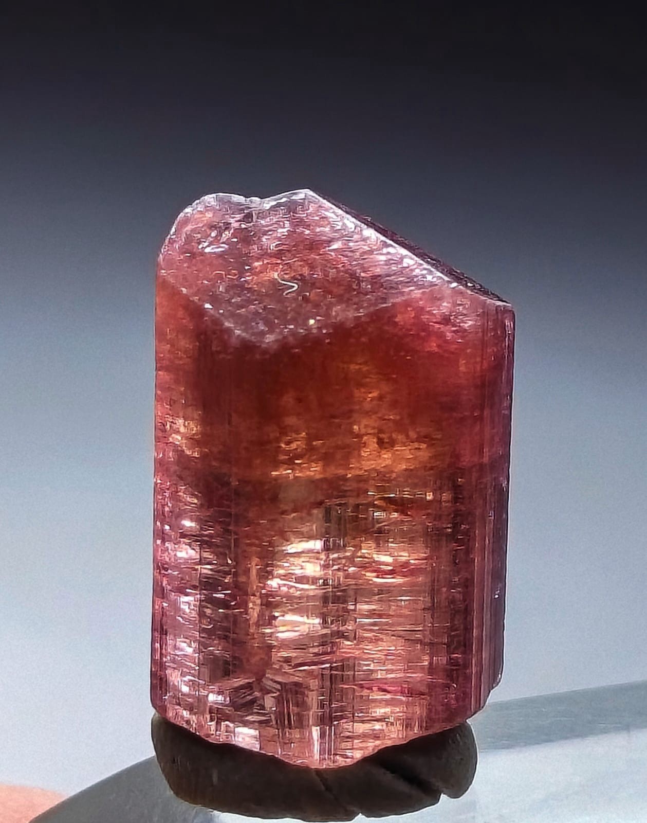 Beautiful An Amazing Naturel Top Quality Dark Rubilite Color Crystal From Afg Beautiful An Amazing Naturel Top Quality Dark Rubilite Color Crystal From Afg
