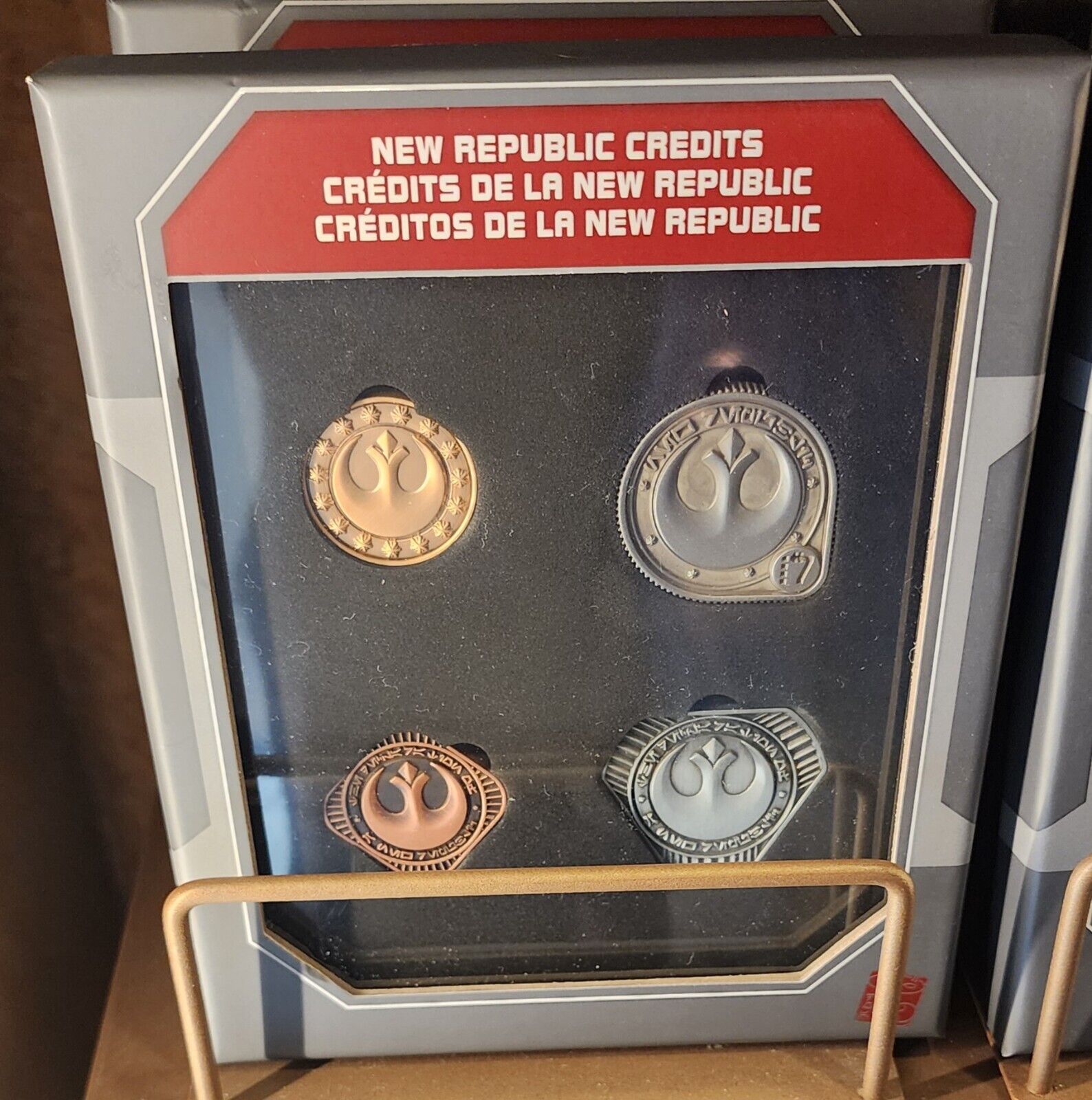 2022 Disney Parks New Republic Credits Star Wars Galaxys Edge Coins Cosplay New