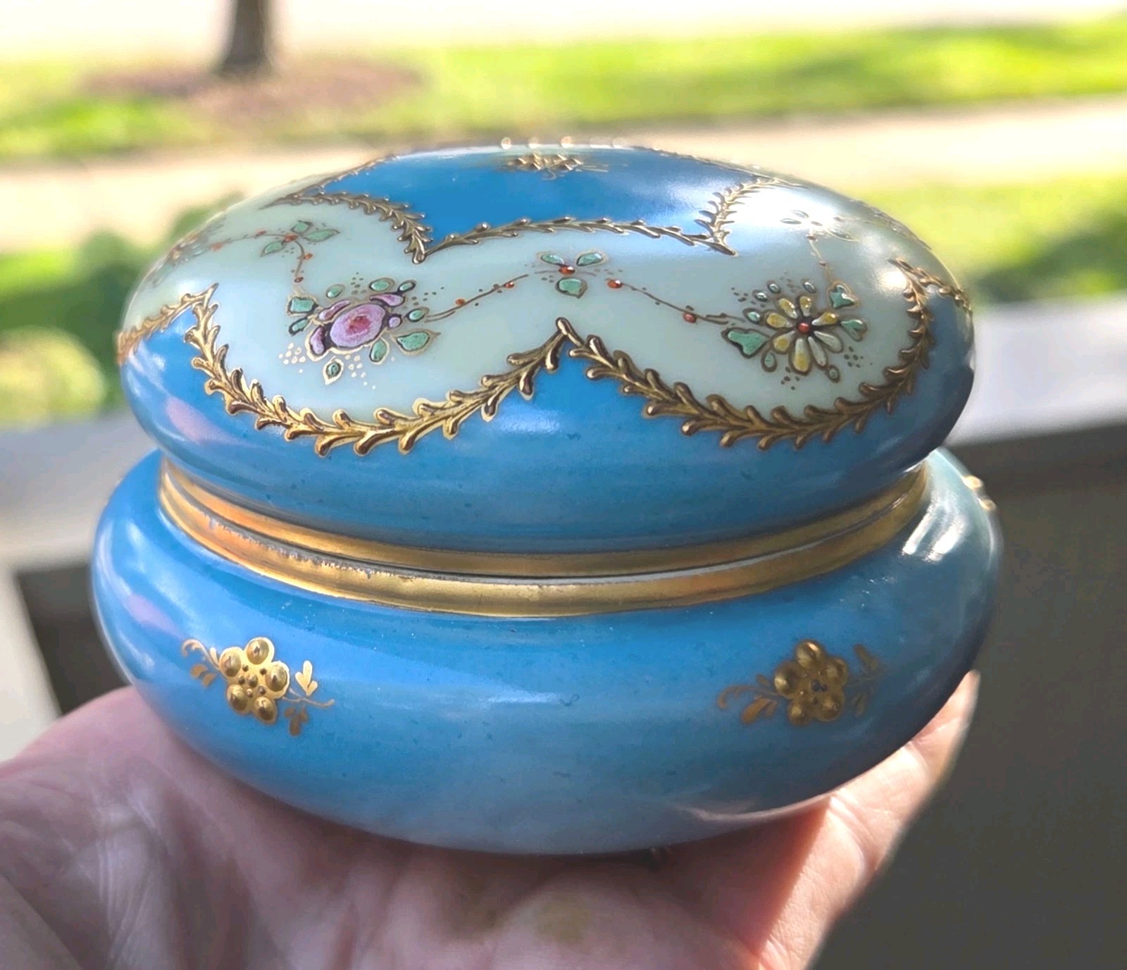Antique Dresden Porcelain Box Helena Wolfsohn Hand Painted Blue Gold c. 1880 Sgn Antique Dresden Porcelain Box Helena Wolfsohn Hand Painted Blue Gold c. 1880 Sgn