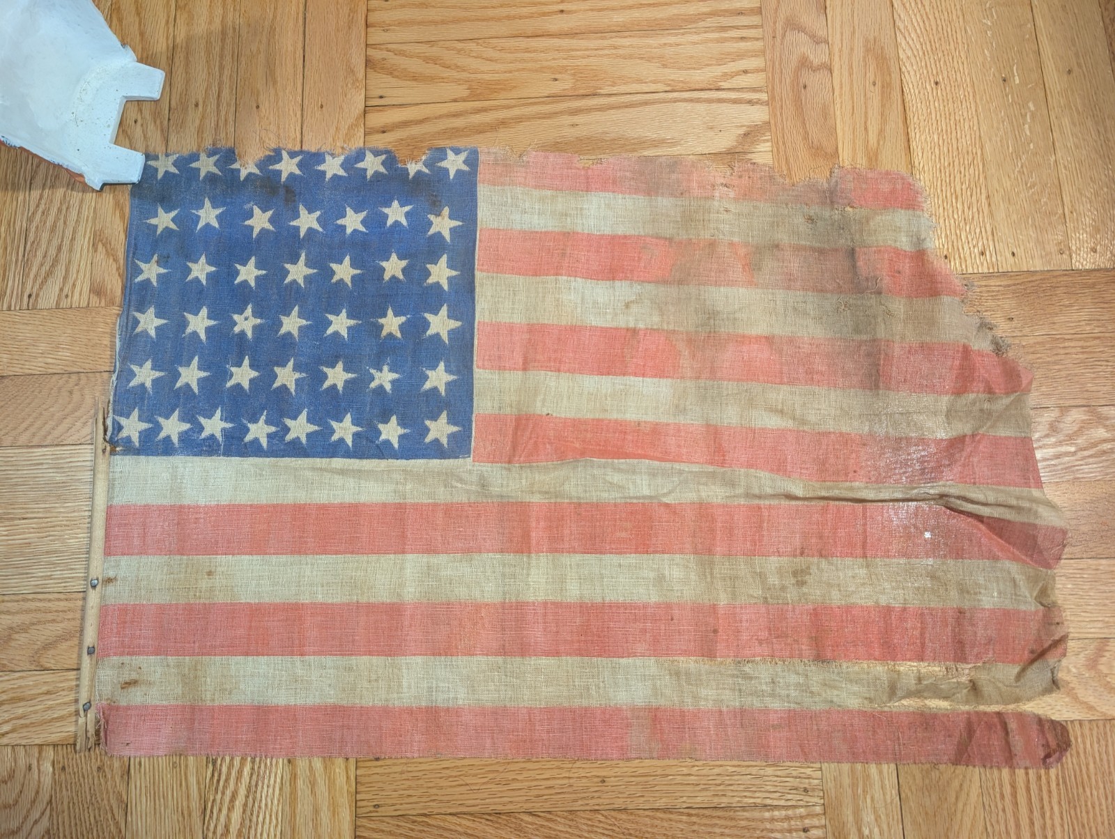 Antique US 45 Star American Flag - Spanish American War 1896-1908 - 27" X 17" Antique US 45 Star American Flag - Spanish American War 1896-1908 - 27" X 17"