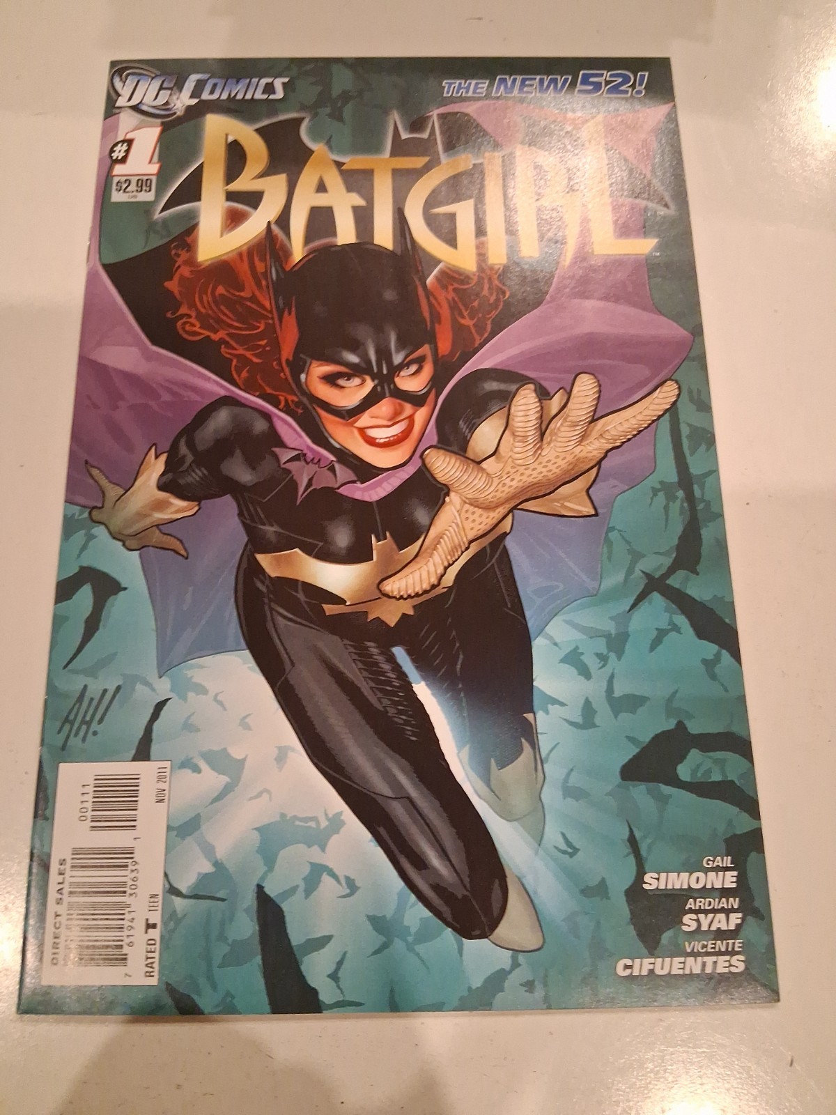 Batgirl #1 (DC Comics November 2011) nm