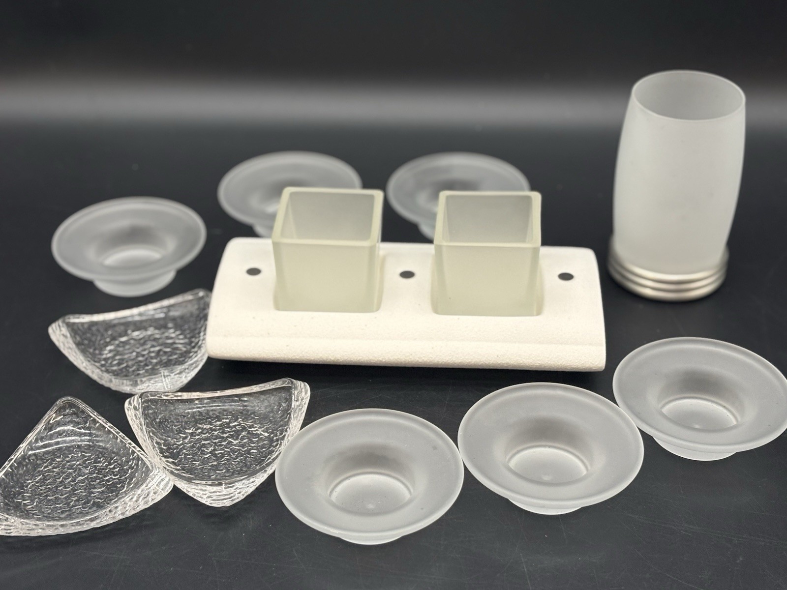 PartyLite Lot Paragon P7202 Modern Twist P8669 Trio White Pillow Holder Cascade PartyLite Lot Paragon P7202 Modern Twist P8669 Trio White Pillow Holder Cascade